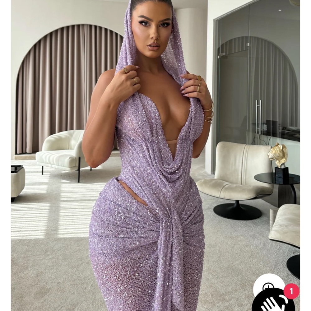 Lavender Sequin Backless Gown Maternity - Picture 4 of 4